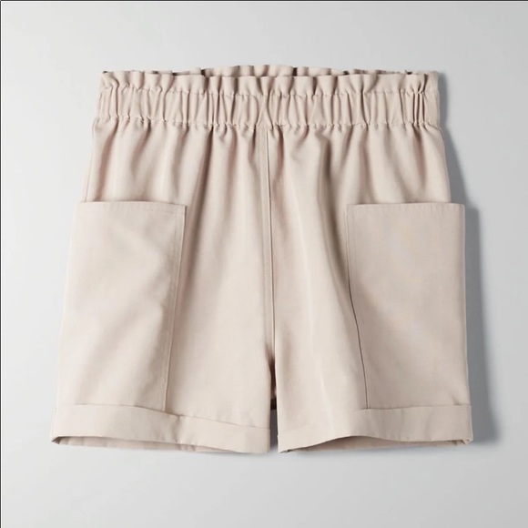 Aritzia | Shorts | Nwt Wilfred Free 